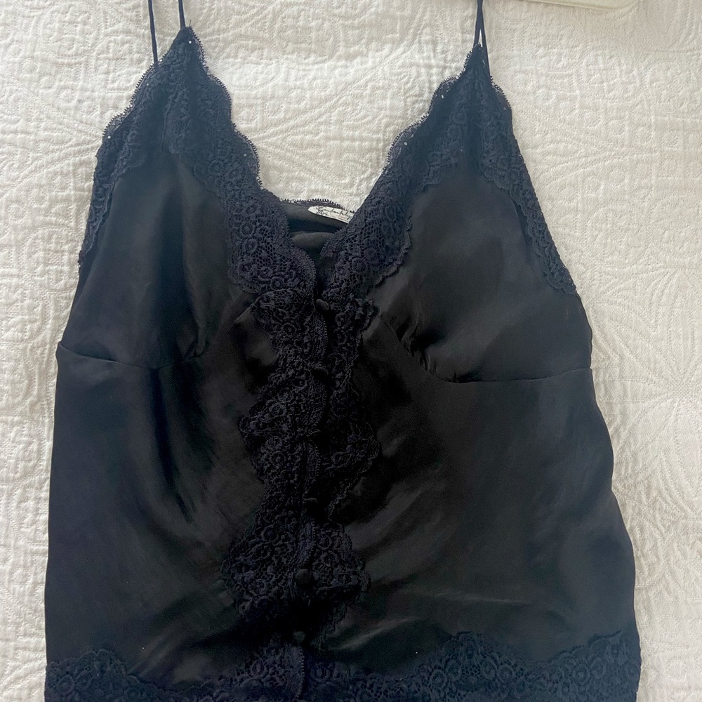 Black lace embroidered tank